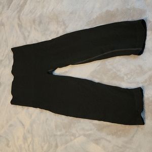 NWOT Preggo leggings: Postpartum Snapback leggings